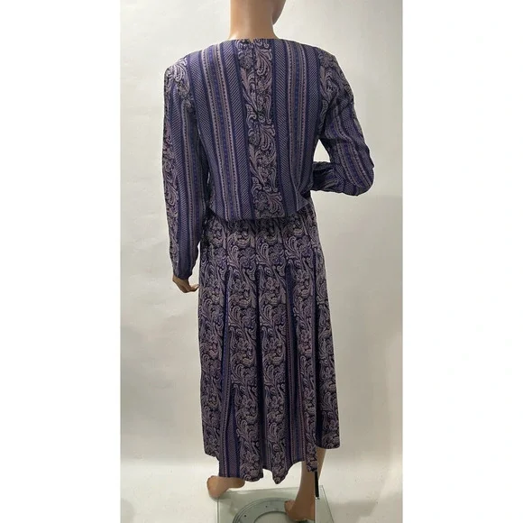 Ciaosport Vintage Set Size 6 Purple Blouse And pleated Skirts geometric/floral - Picture 4 of 14